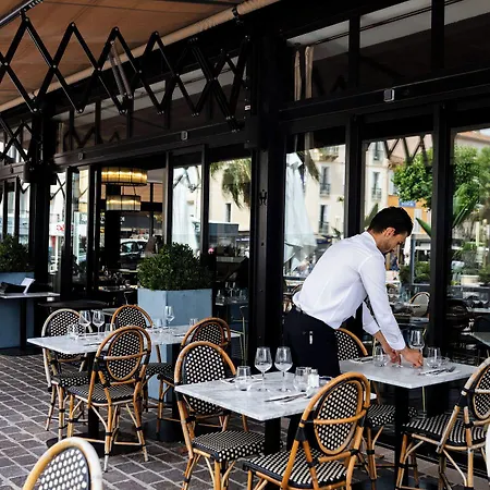 Restaurant Le Touring Hotel Saint-Raphaël