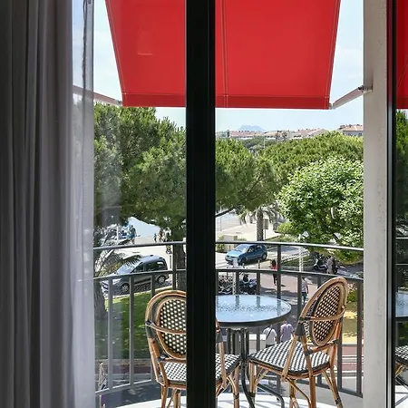 Hotel Le Touring 4*