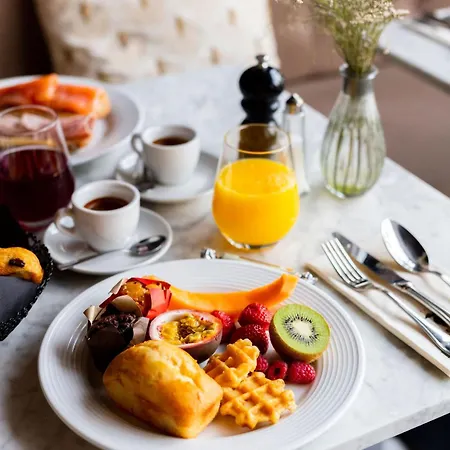 Le Touring Saint-Raphaël