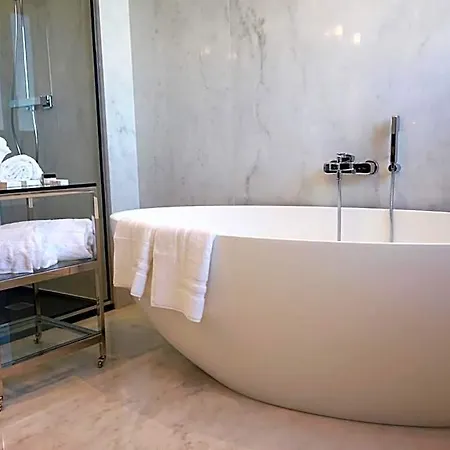 Restaurant Le Touring Hotel 4*