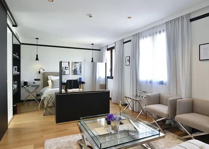 Restaurant Le Touring - Teritoria 4* Saint-Raphael (Var)