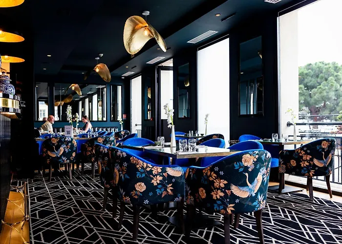 Restaurant Le Touring - Teritoria 4* Saint-Raphaël